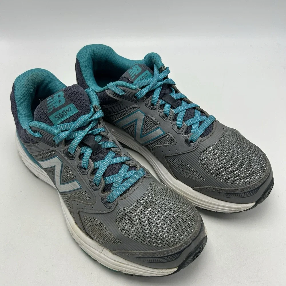 New Balance Sneakers Womans 8 560 V7 W560LS7 Gray Running Shoes Lace Up